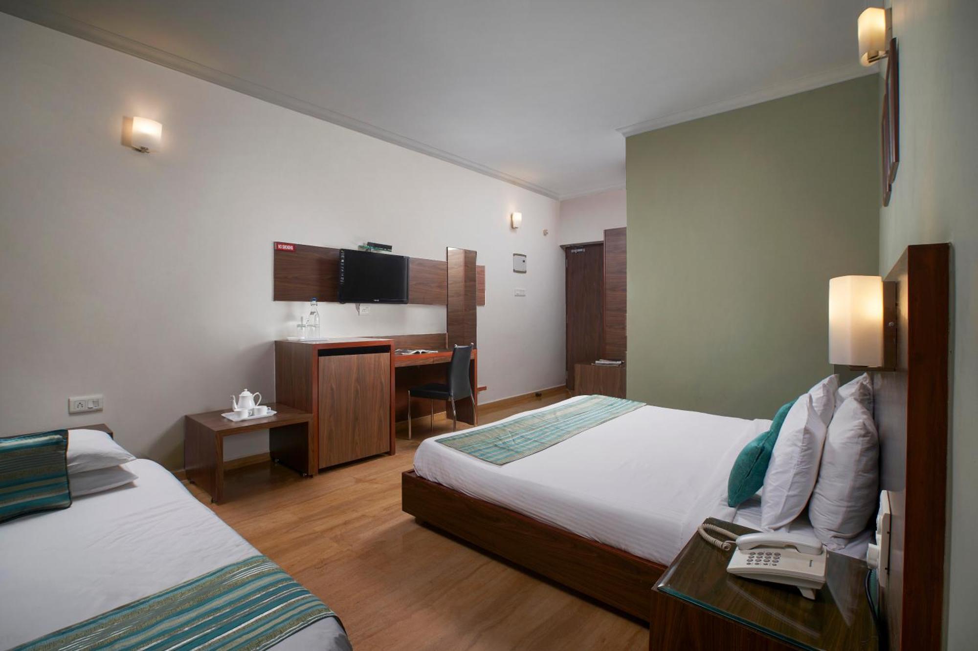 The Hawaii Comforts Panaji Exterior foto